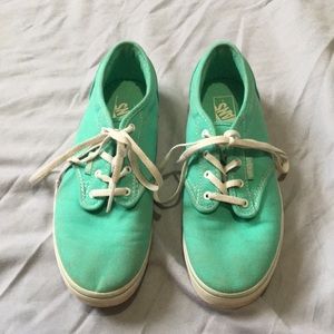 teal Vans💎